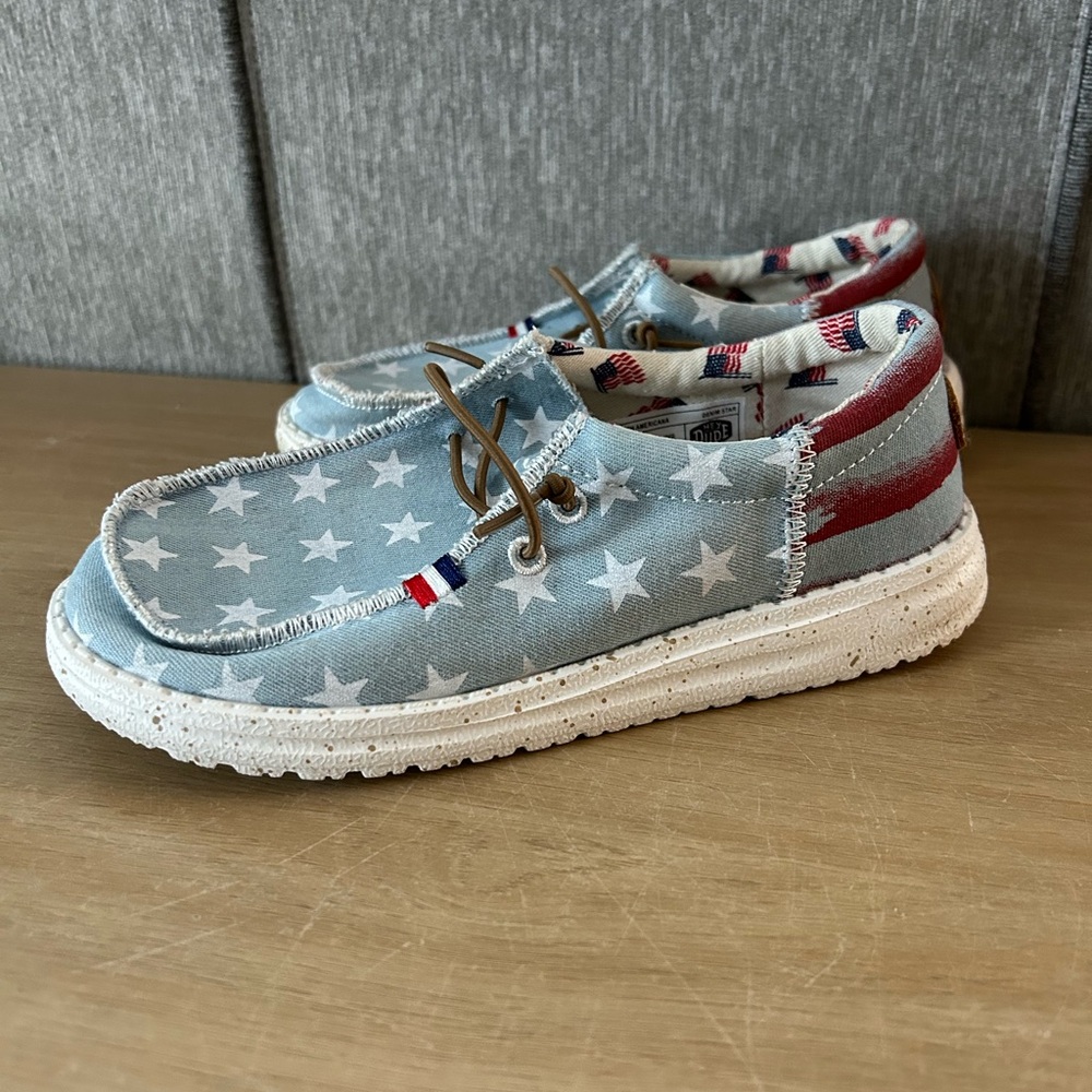 Size 2 kids Hey Dude shoes